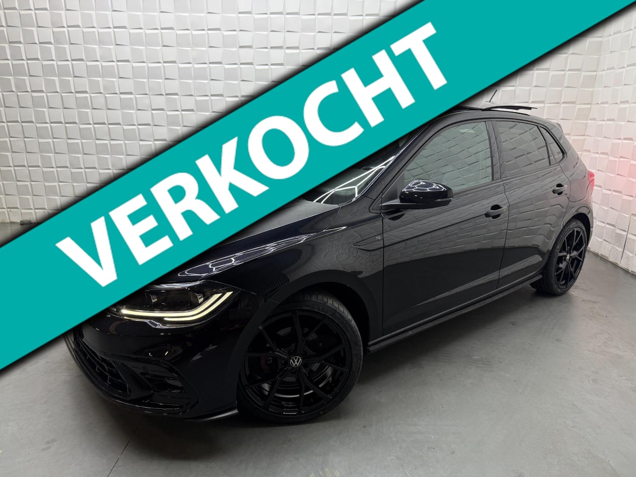 Volkswagen Polo - 1.0 TSI 2x R Line PANO VIRTUAL KEYLESS CAM - AutoWereld.nl