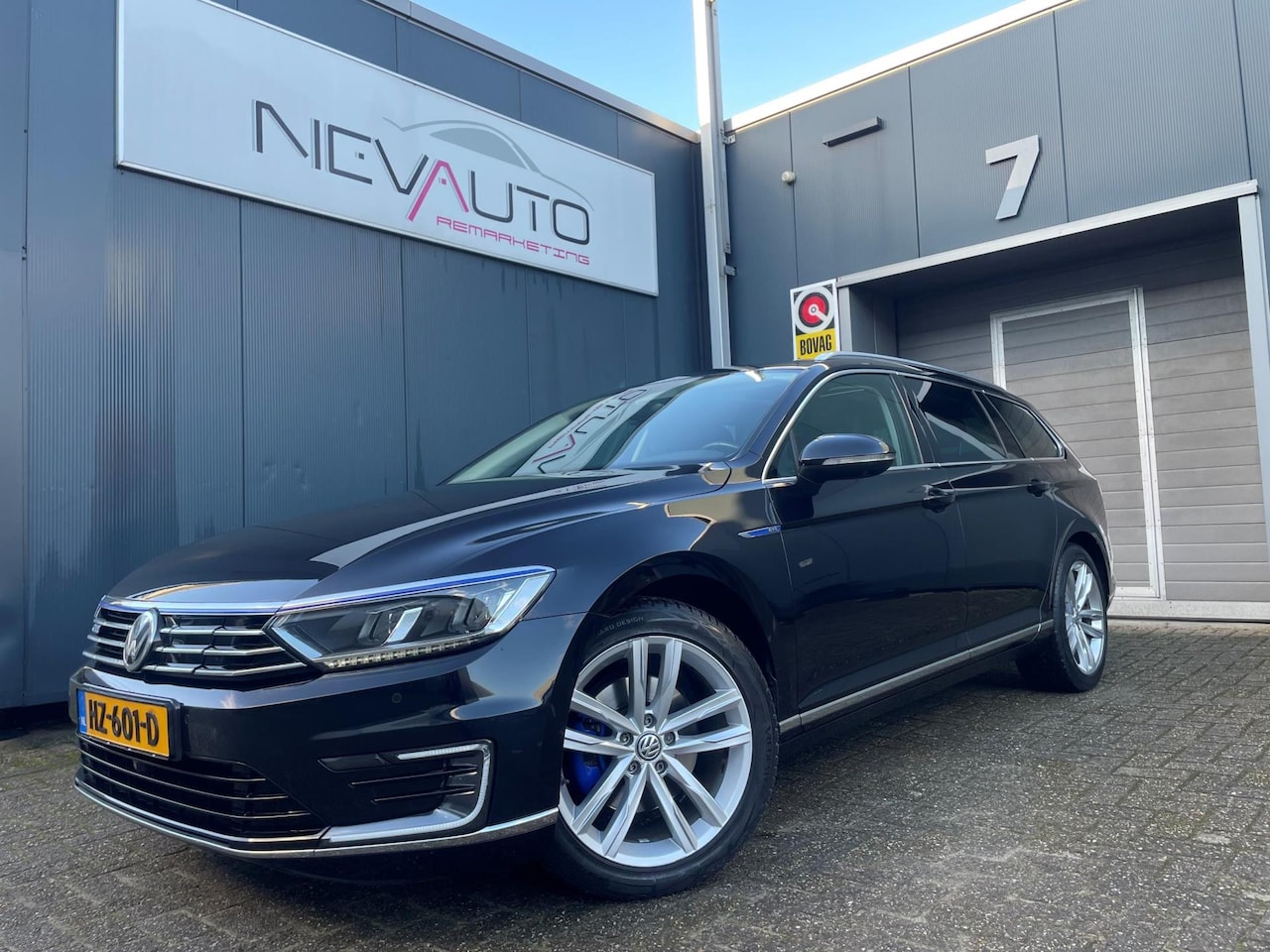 Volkswagen Passat Variant - 1.4 TSI GTE Highline PANO|ACC|MASSAGE |CARPLAY|TREKHAAK - AutoWereld.nl