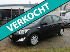 Hyundai i20 - 1.2i i-Motion • 5-DEURS • LAGE KM-STAND •