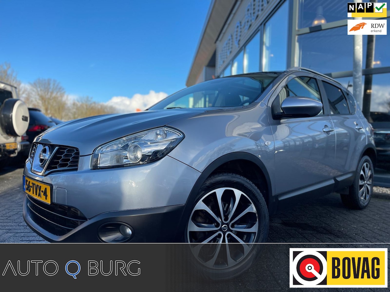 Nissan Qashqai - 1.6 dCi Connect Edition | Navi | Trekhaak | Panorama dak | Camera | - AutoWereld.nl