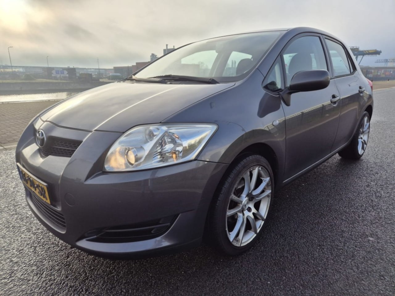 Toyota Auris - 1.4i 16V Terra - AutoWereld.nl