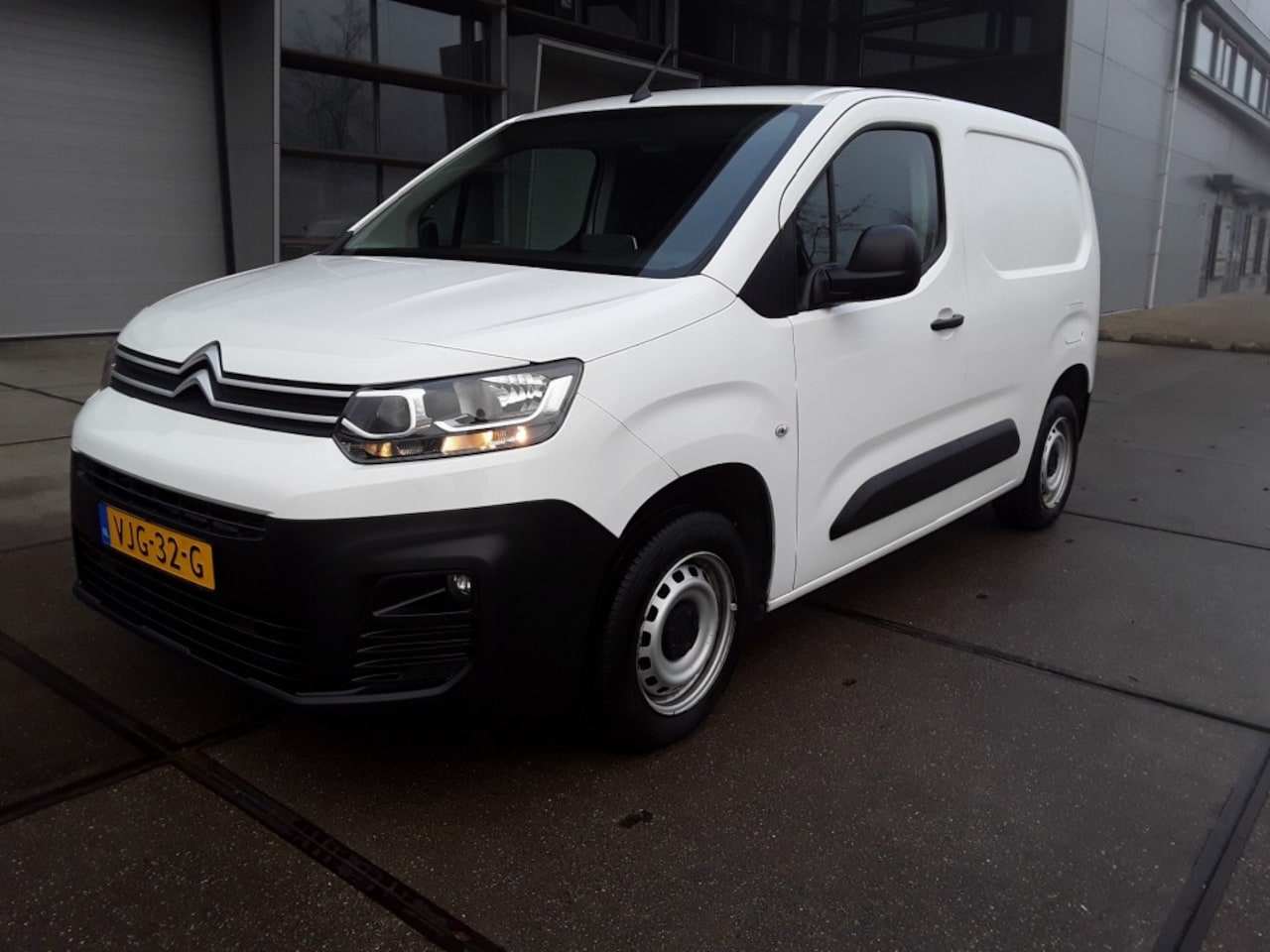 Citroën Berlingo - 1.5 BlueHDI Control 1.5 BLUEHDI CONTROL - AutoWereld.nl