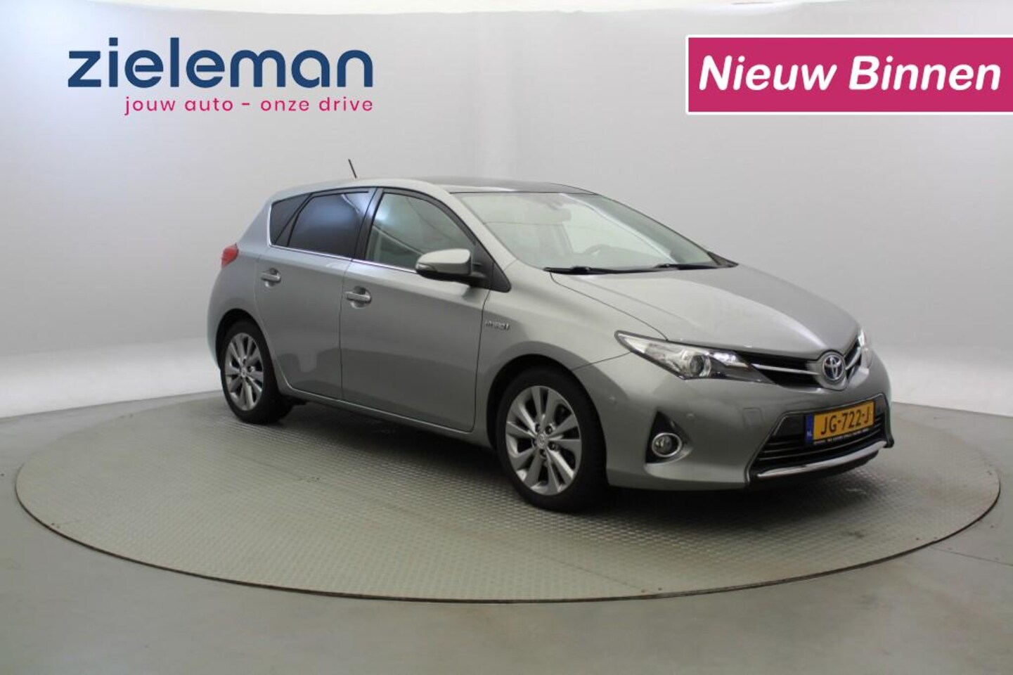 Toyota Auris - 1.8 Hybrid Pro -  Navi, Clima - AutoWereld.nl