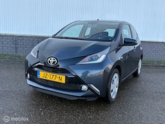 Toyota Aygo - 1.0 VVT-i X-Play | Airco - Camera - Garantie