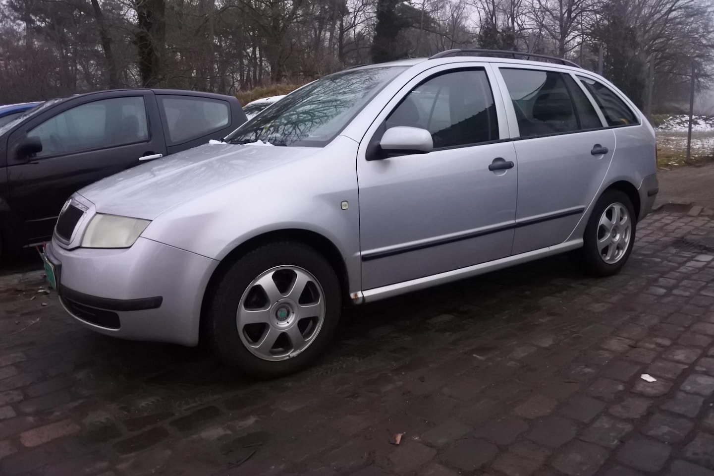 Skoda Fabia Combi - 1.4-16V Comfort apk 12-6-2025 215 dkm - AutoWereld.nl