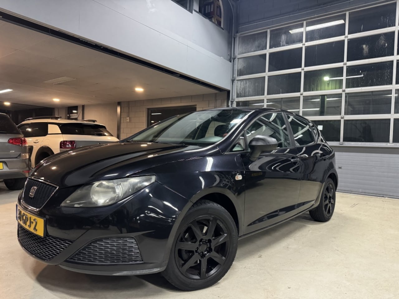 Seat Ibiza - 1.4 Benzine Carplay|Airco luxe model - AutoWereld.nl