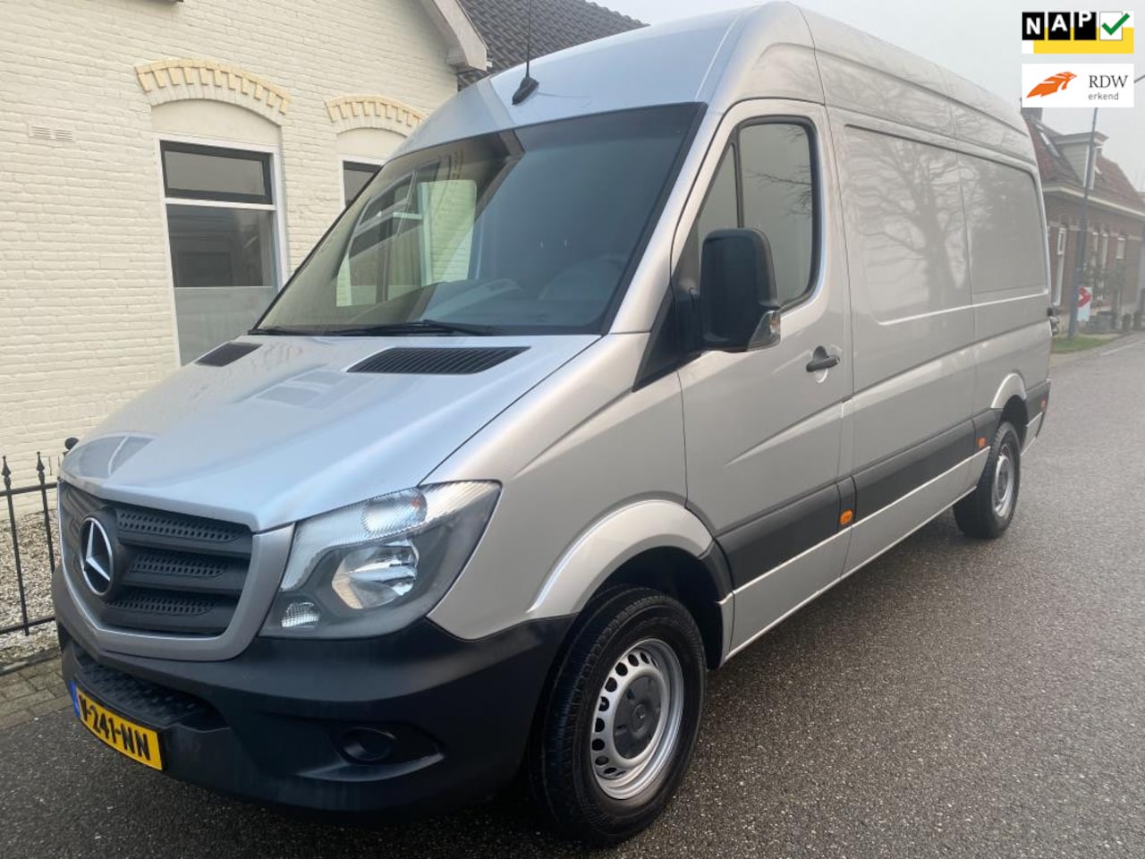 Mercedes-Benz Sprinter - 314 CDI 143pk E6 L2/H2 7G Automaat,Airco 3500 Trekgewicht. - AutoWereld.nl