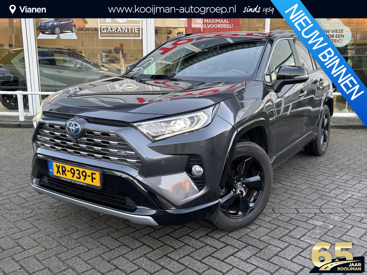 Toyota RAV4 - 2.5 Hybrid Bi-Tone + panoramadak, NL auto dealeronderhouden - AutoWereld.nl