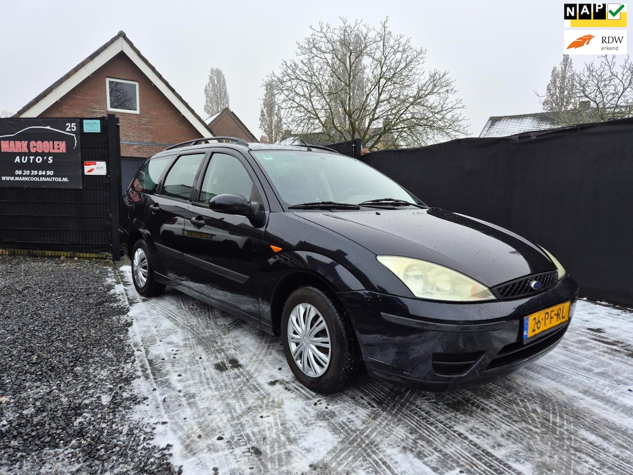 Ford Focus Wagon - 1.6-16V Ambiente Airco - AutoWereld.nl