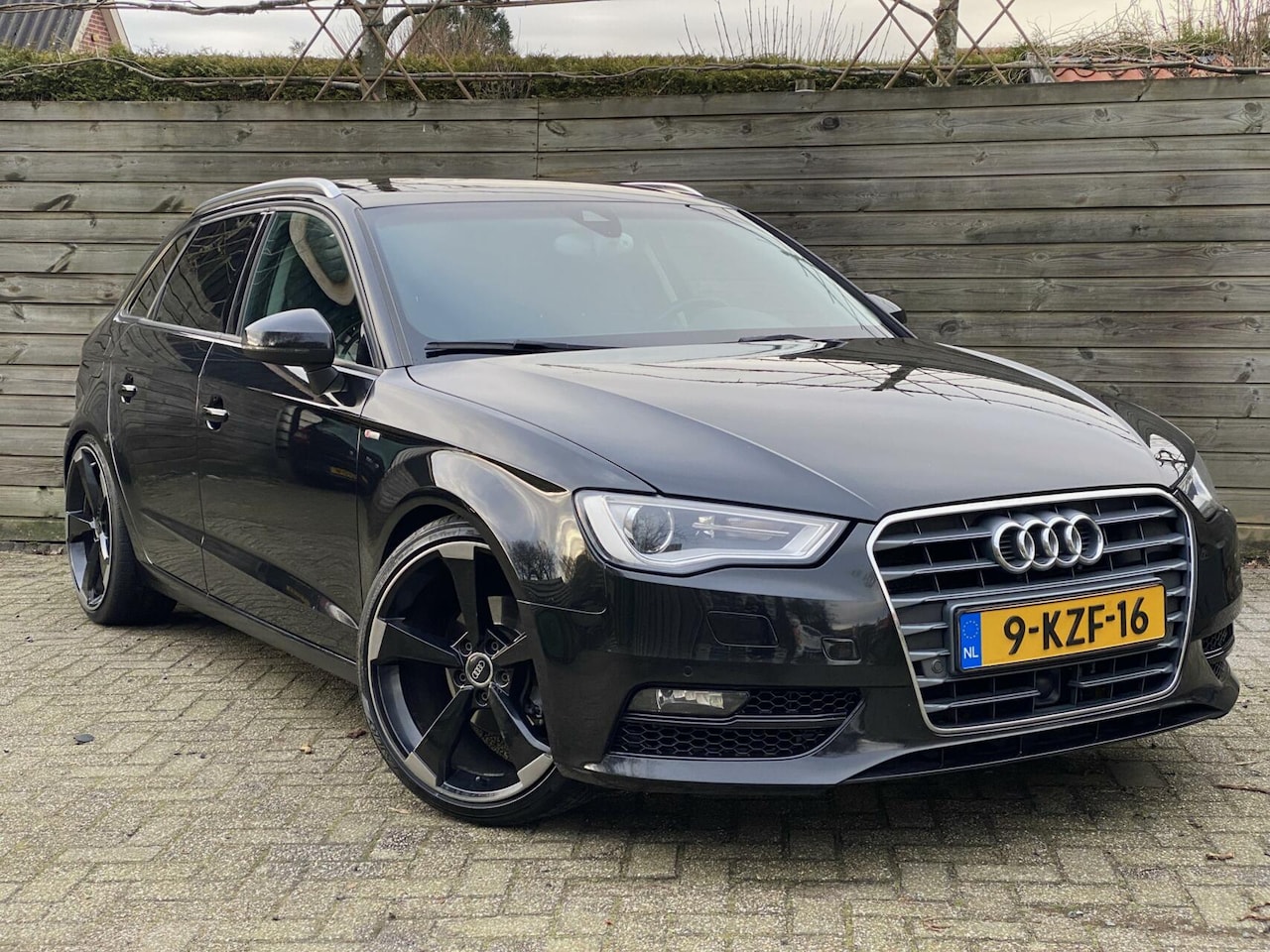 Audi A3 Sportback - 1.4 TFSI S-Tronic|PANO|ADAPTIVE|19" ROTORS - AutoWereld.nl