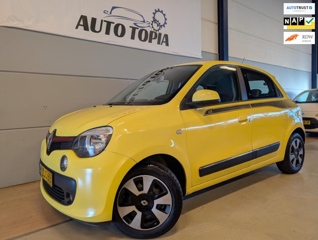 Renault Twingo - 1.0 SCe Dynamique * NL Auto - Airco - PDC * - AutoWereld.nl