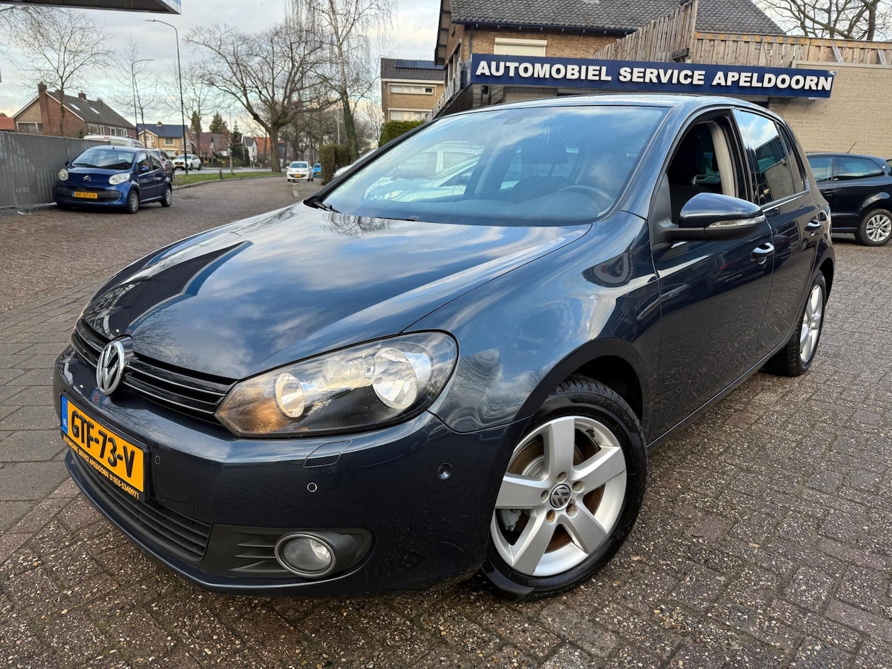 Volkswagen Golf - 1.2 TSI Highline BlueMotion * CLIMA*STOELVERW.*PDC*CRUISE*P.PILOOT* - AutoWereld.nl