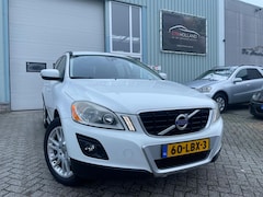 Volvo XC60 - 2.4D Momentum (bj 2010) 175PK|LEER|NAVI|ECC|CARPLAY