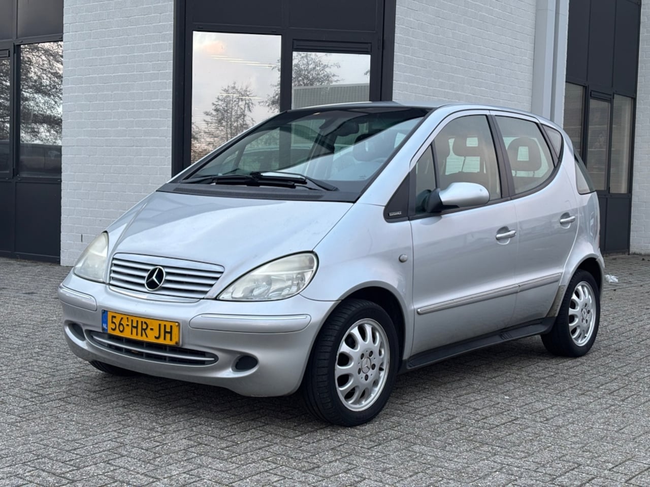 Mercedes-Benz A-klasse - 160 Elegance NAP! 193DKM! Airco! Navi! - AutoWereld.nl