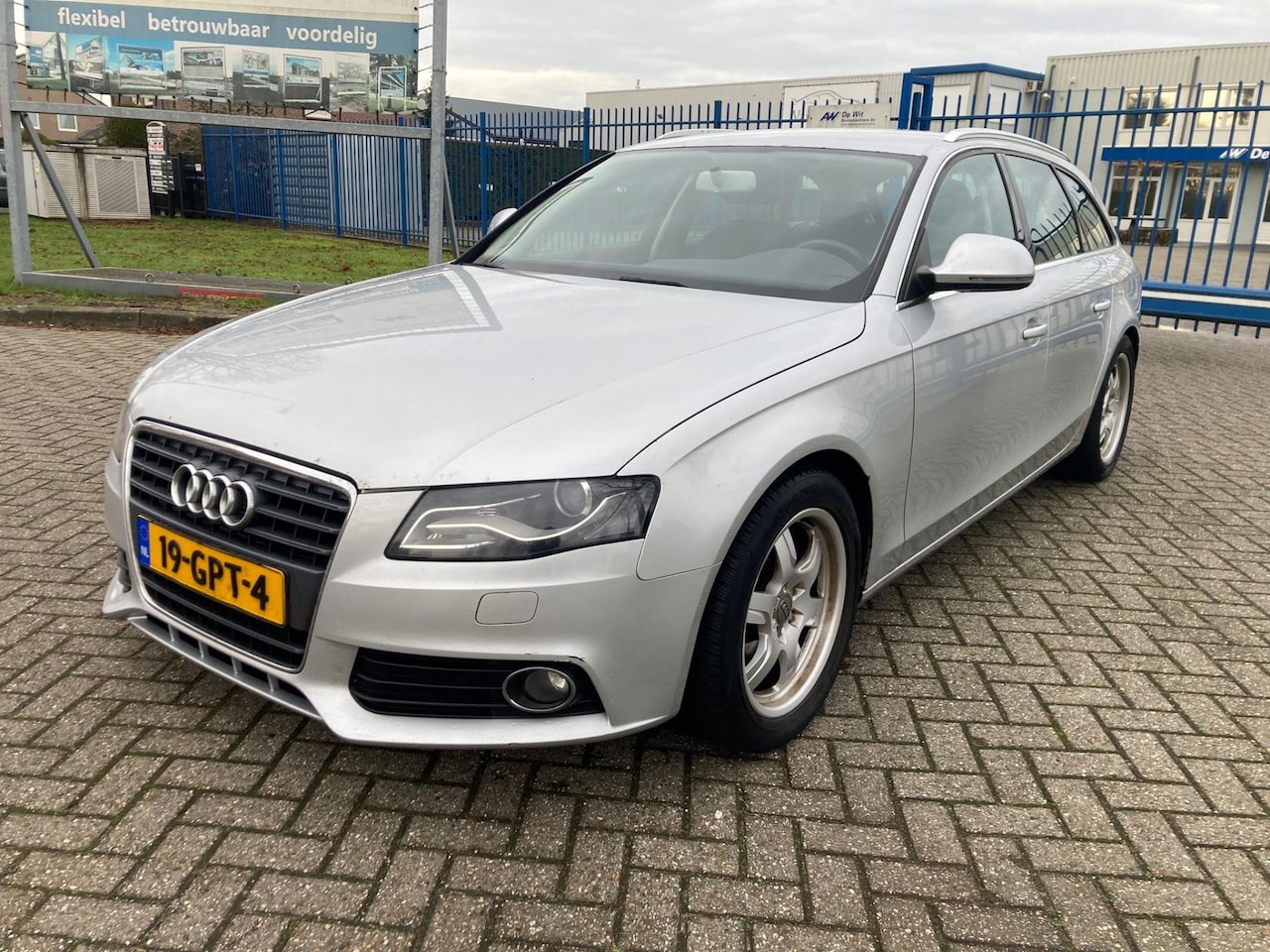 Audi A4 Avant - 2.0 TDI Pro Line Business 2.0 TDI Pro Line Business - AutoWereld.nl