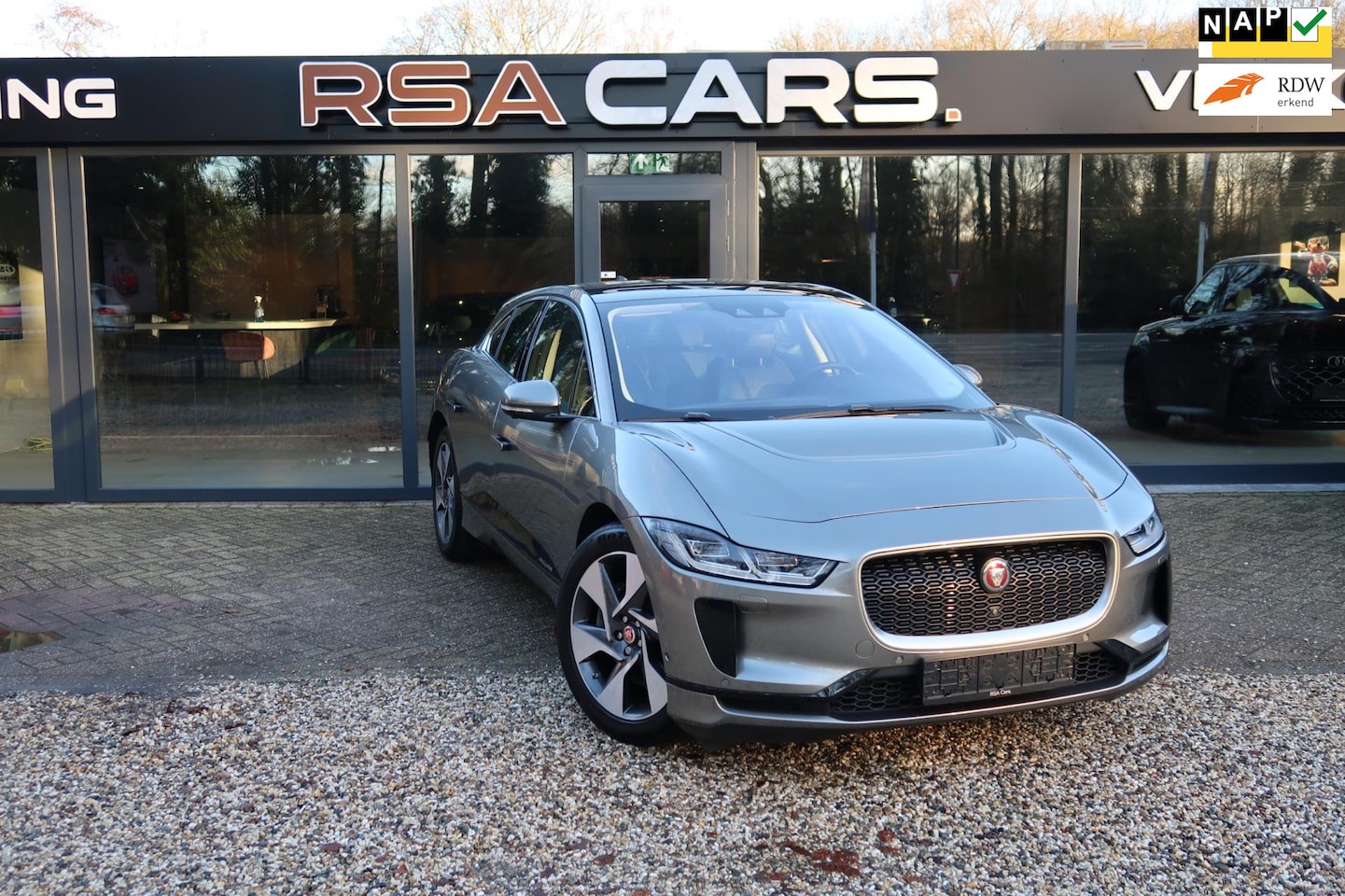 Jaguar I-PACE - EV400 HSE 90 kWh / Leder / Pano / Lucht Vering / 1ste Eigenaar - AutoWereld.nl