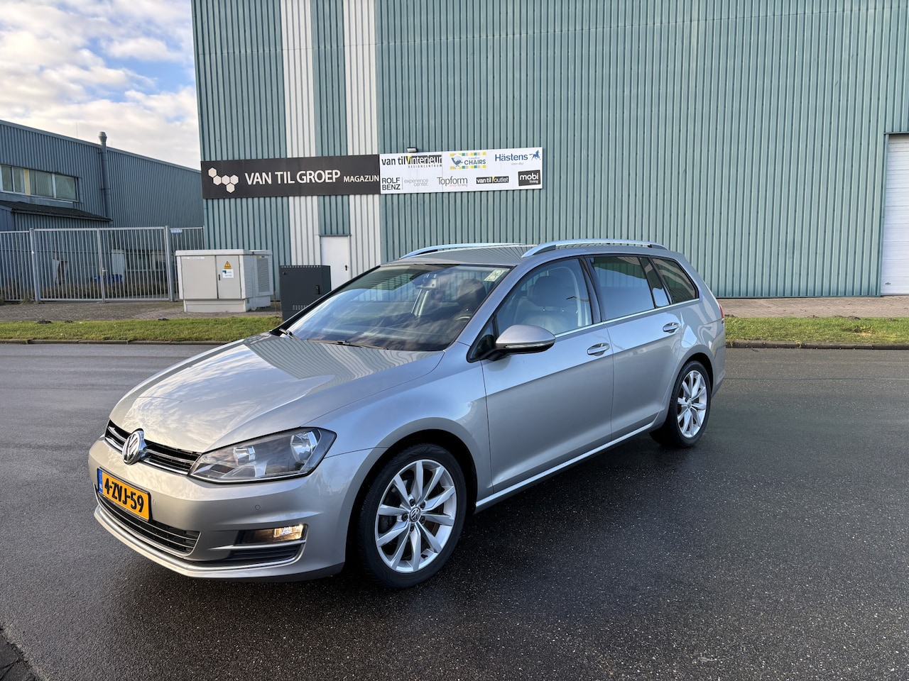 Volkswagen Golf Variant - 1.2 TSI Business Edition Automaat 105 PK. TOP AUTO !!! Tweede eigenaar !! - AutoWereld.nl