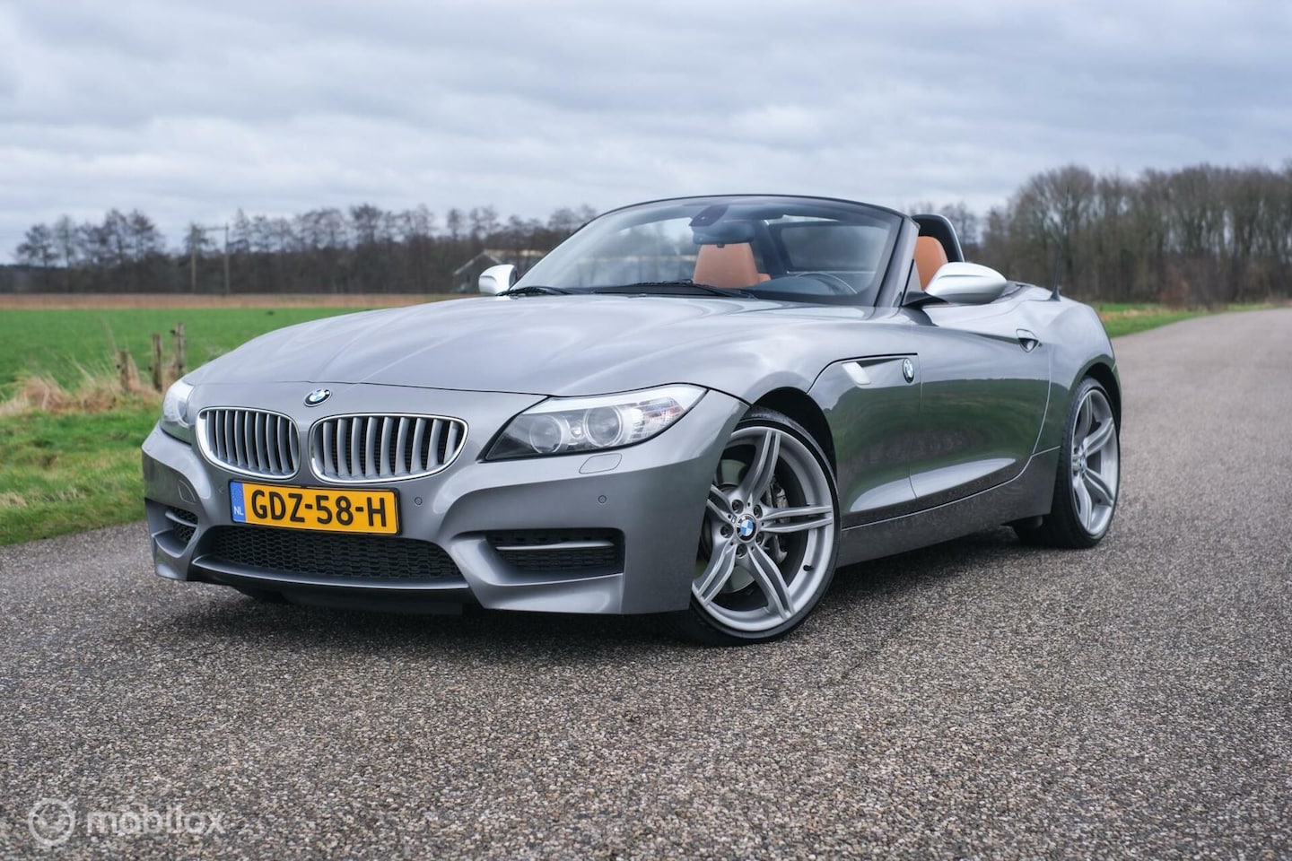 BMW Z4 Roadster - sDrive35is DCT | Space Grau | Uniek | Vol! - AutoWereld.nl