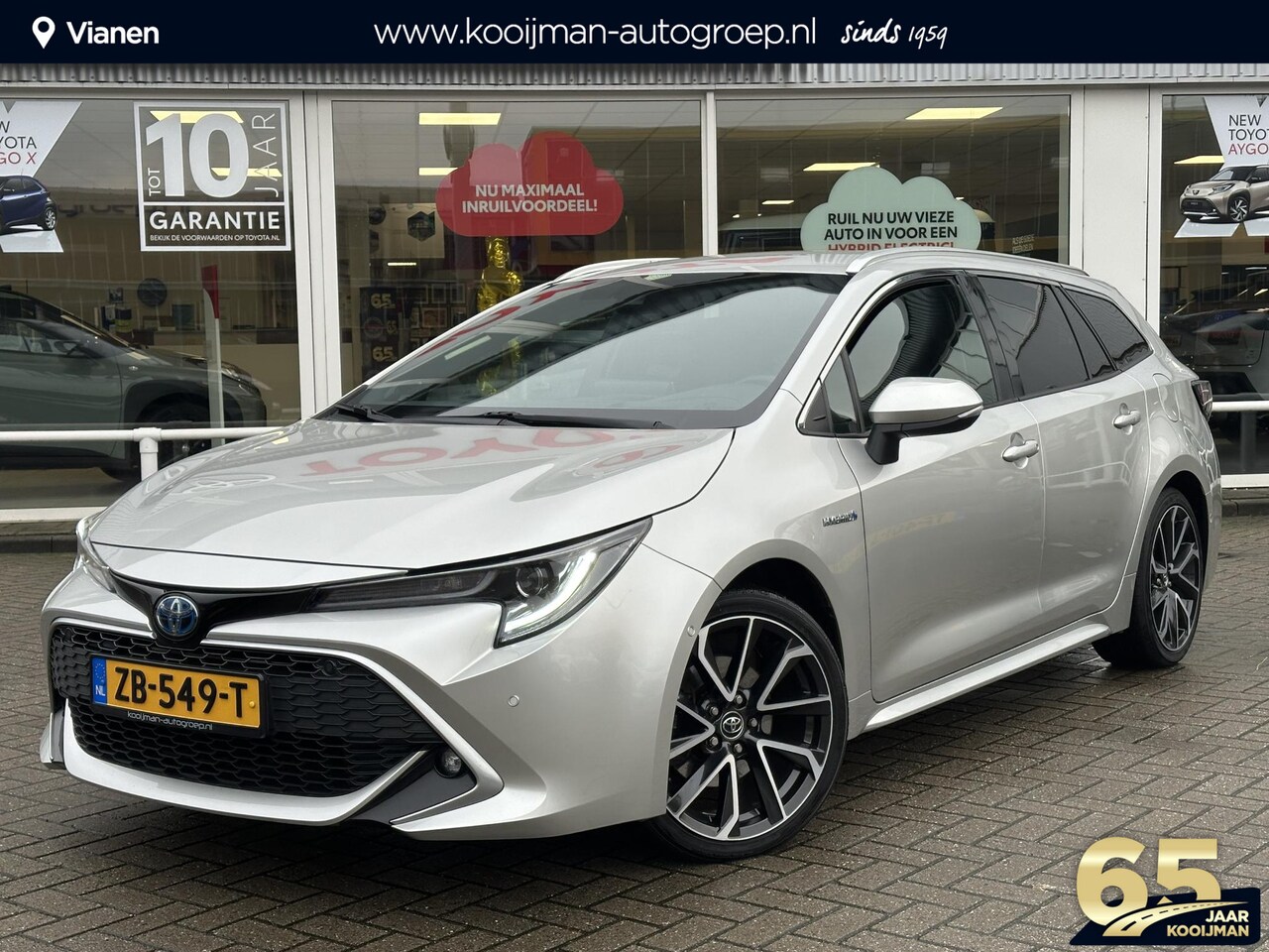 Toyota Corolla Touring Sports - 2.0 Hybrid Business Sport Intro 2.0 Hybrid Business Sport Intro - AutoWereld.nl