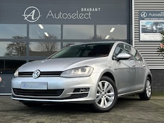 Volkswagen Golf - 1.4 TSI ACT Highline Clima Cruise Camera