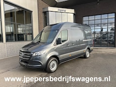 Mercedes-Benz Sprinter - 319 CDI L2 H2 Pro L+R Schuifdeur / LED / 3500KG Trekhaak / MBUX / Camera / Carplay navigat