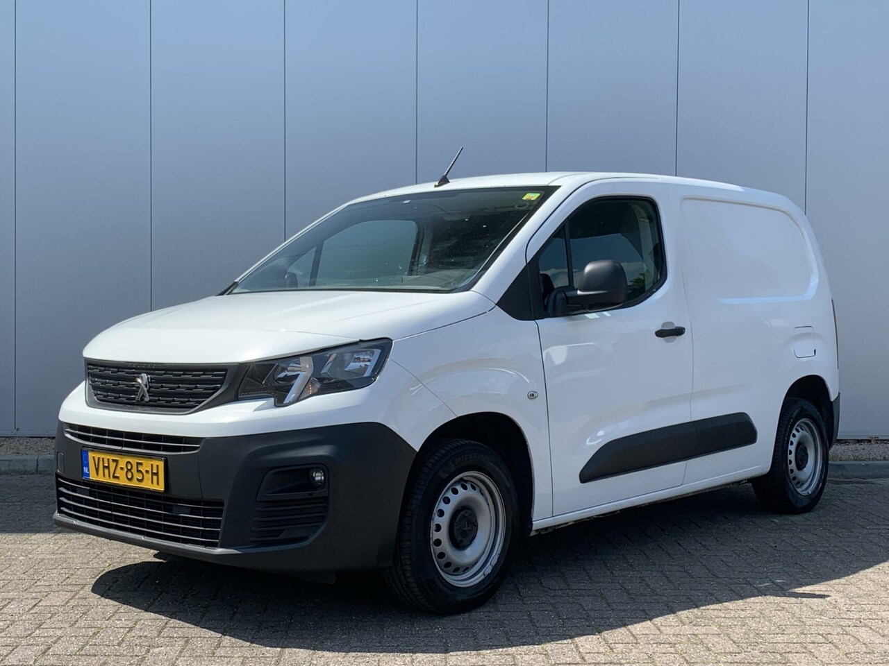 Peugeot Partner - bestel 1.5 HDI NW MODEL CARPLAY AIRCO 2021 SCHUIFDEUR EERSTE EIGENAAR LET OP TURBO WEING V - AutoWereld.nl