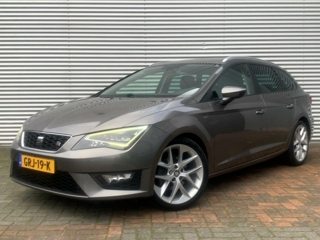 Seat Leon ST - 1.4 TSI FR Airco Cruise Led Navi Pdc NW Model 2014 - AutoWereld.nl