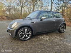 MINI One - 1.6 Park Lane Bomvol lage km stand