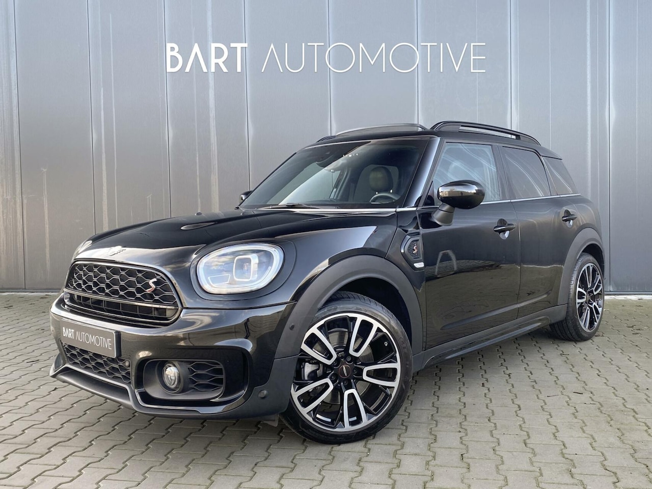 MINI Countryman - 2.0 Cooper S Hammersmith|JCW Trim|Pano|Camera|Harman Kardon - AutoWereld.nl