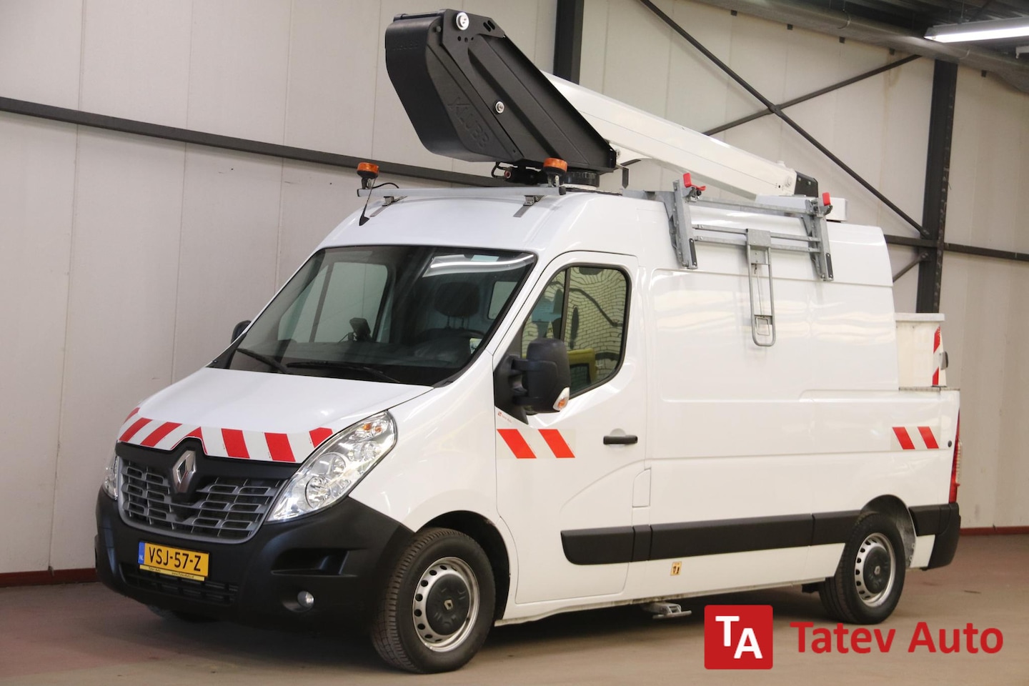 Renault Master - AUTOHOOGWERKER 12 METER NACELLE FRANCE ELEVATEUR - AutoWereld.nl