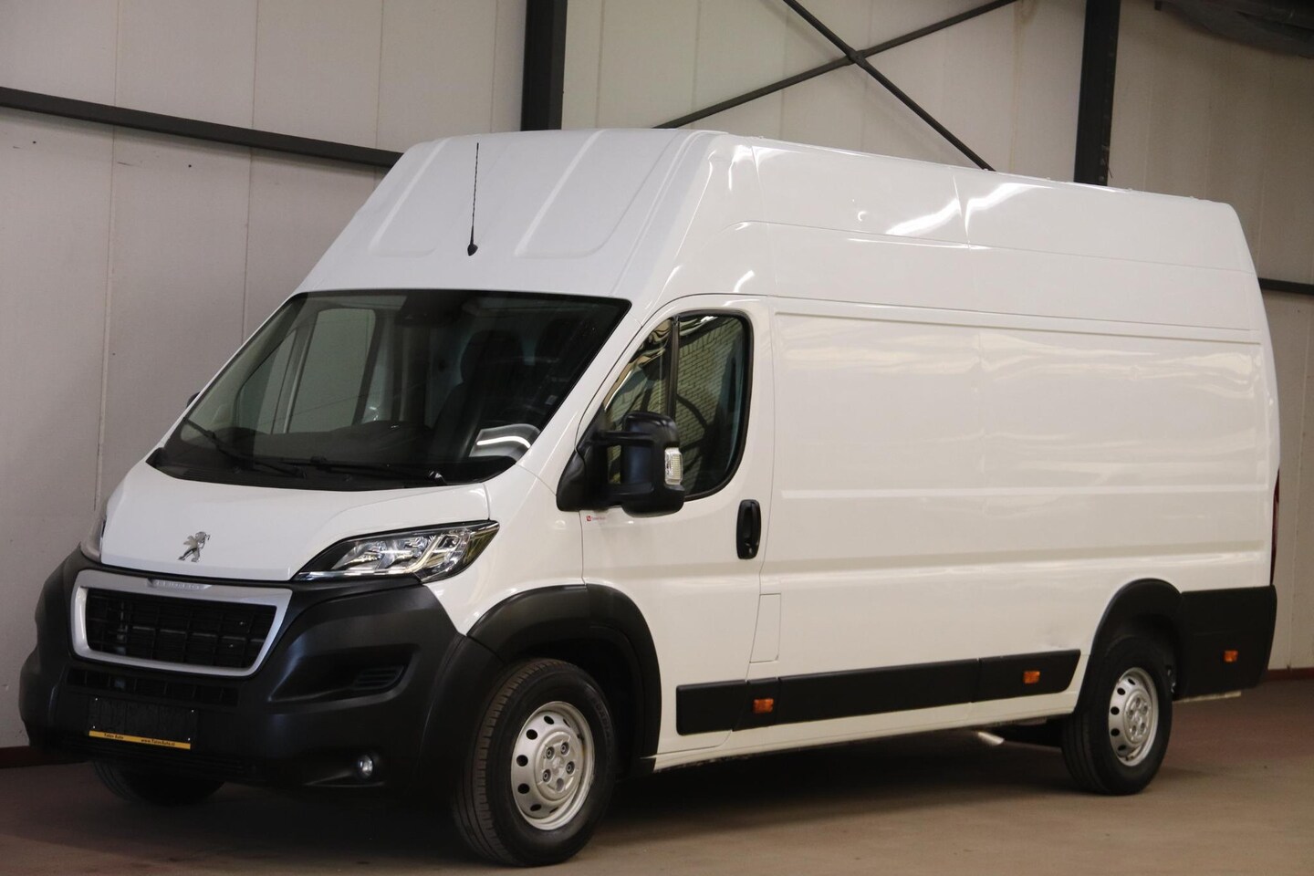 Peugeot Boxer - 140PK L4H3 FINANCIAL LEASE 273 EURO PER MAAND - AutoWereld.nl