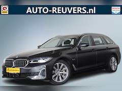 BMW 5-serie Touring - 530e xDrive Executive / Leder / Softclose / Pilot assist / HUD / CarPlay