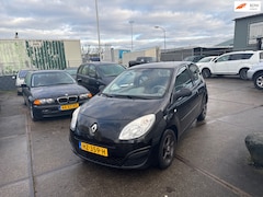 Renault Twingo - 1.2-16V Dynamique Inruil Mogelijk