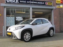 Toyota Aygo X - 1.0 VVT-i MT Play All In Prijs Bovaggarantie Apple Carplay/Android-auto