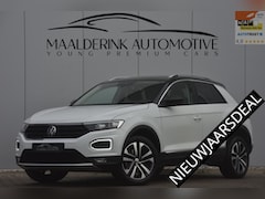 Volkswagen T-Roc - 1.5 TSI Automaat Sport IQ Drive Digitaal Display, Keyless, Stoelverwarming, Navi