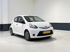 Toyota Aygo - 1.0 VVT-i Now |Airco| C.V | NL |5-drs |