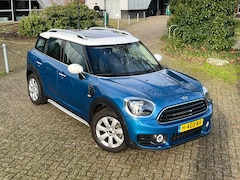 MINI Countryman - 1.5 Cooper Chili 136pk Automaat - CarPlay - Trekhaak - Alarm - Camera - PDC - Climate Control