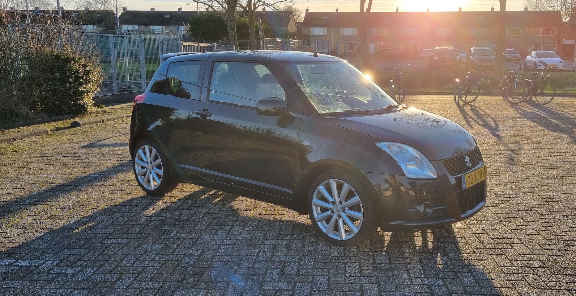 Suzuki Swift - 1.6 Sport - AutoWereld.nl