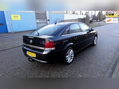 Opel Vectra GTS - 1.9 CDTi BJ 2009 NAP Airco Apk 31/05/2025