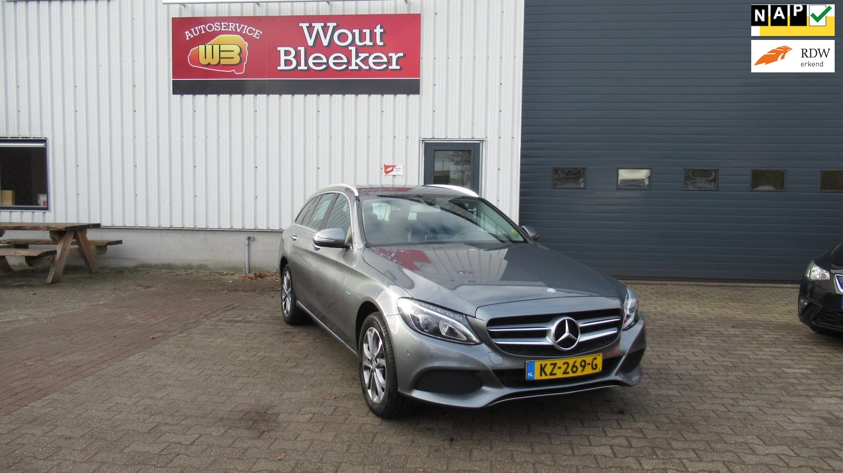 Mercedes-Benz C-klasse Estate - 350 e Lease Edition 350 e Lease Edition - AutoWereld.nl