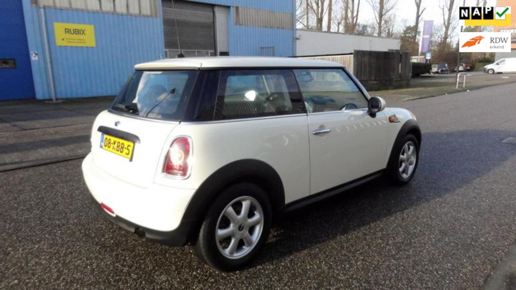 MINI One - Mini 1.4 Anniversary Business 2009 NAP Airco Apk 16/10/2025 - AutoWereld.nl