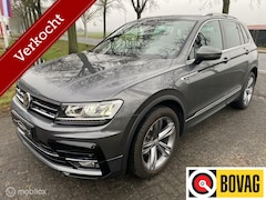 Volkswagen Tiguan - 1.5 TSI DSG I R-Line I Leder I Navigatie I