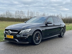 Mercedes-Benz C-klasse Estate - 63 AMG S Keramisch AMG Drivers Package Schaalstoelen 360gr Camera Dealer onderhoud