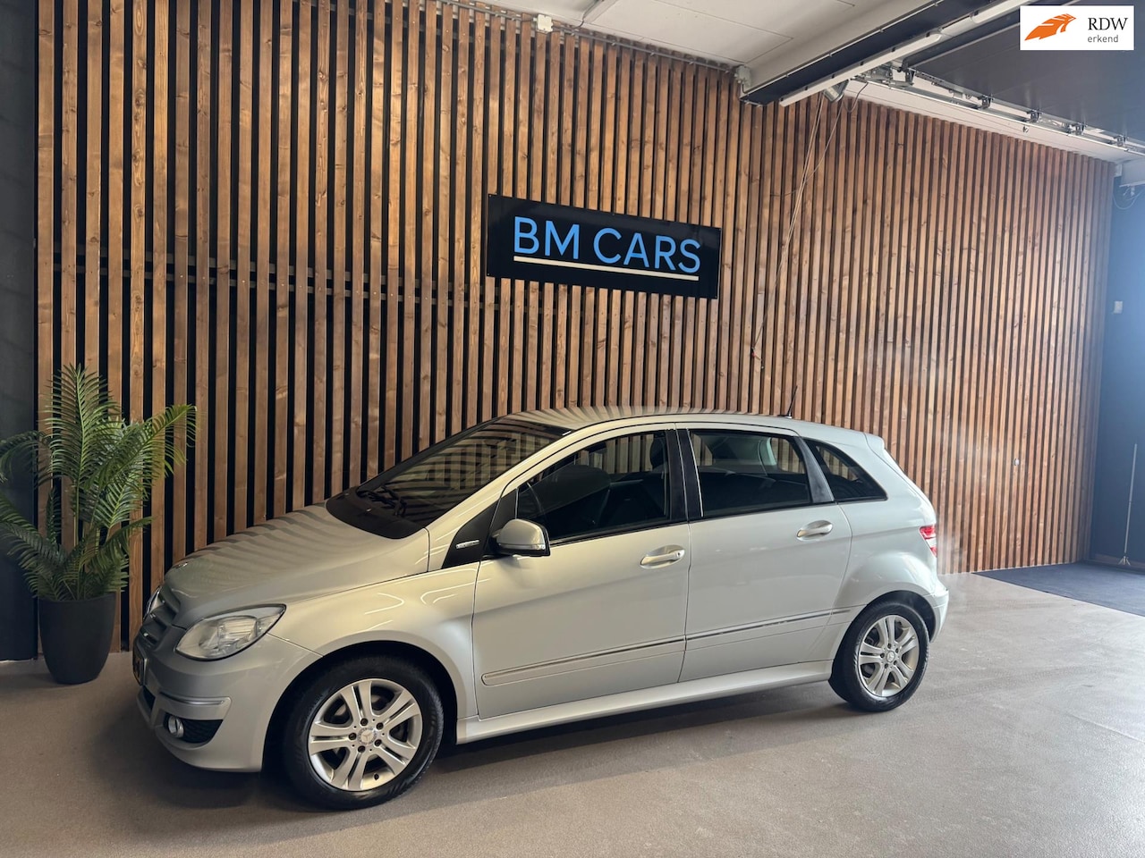 Mercedes-Benz B-klasse - 160 BlueEFFICIENCY Business Class Airco,trekhaak,nieuwe APK - AutoWereld.nl