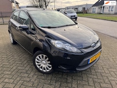 Ford Fiesta - 1.25 Limited Airco, nieuwe APK, 5 deurs