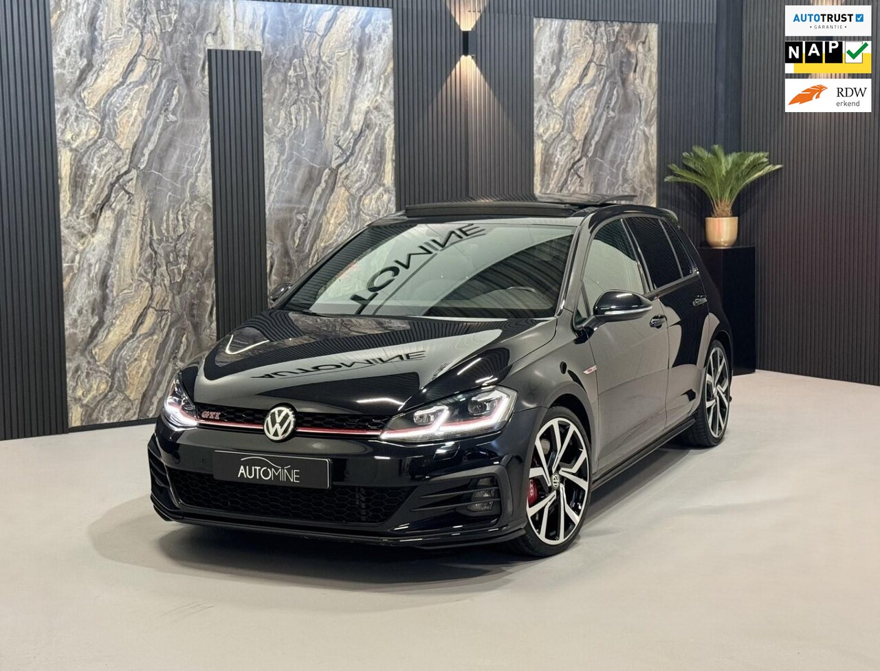 Volkswagen Golf - 2.0 TSI GTI Performance|PANO|KEYLESS|FULL OPTION - AutoWereld.nl