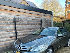 Mercedes-Benz E-klasse Coupé - 200 CGI Elegance