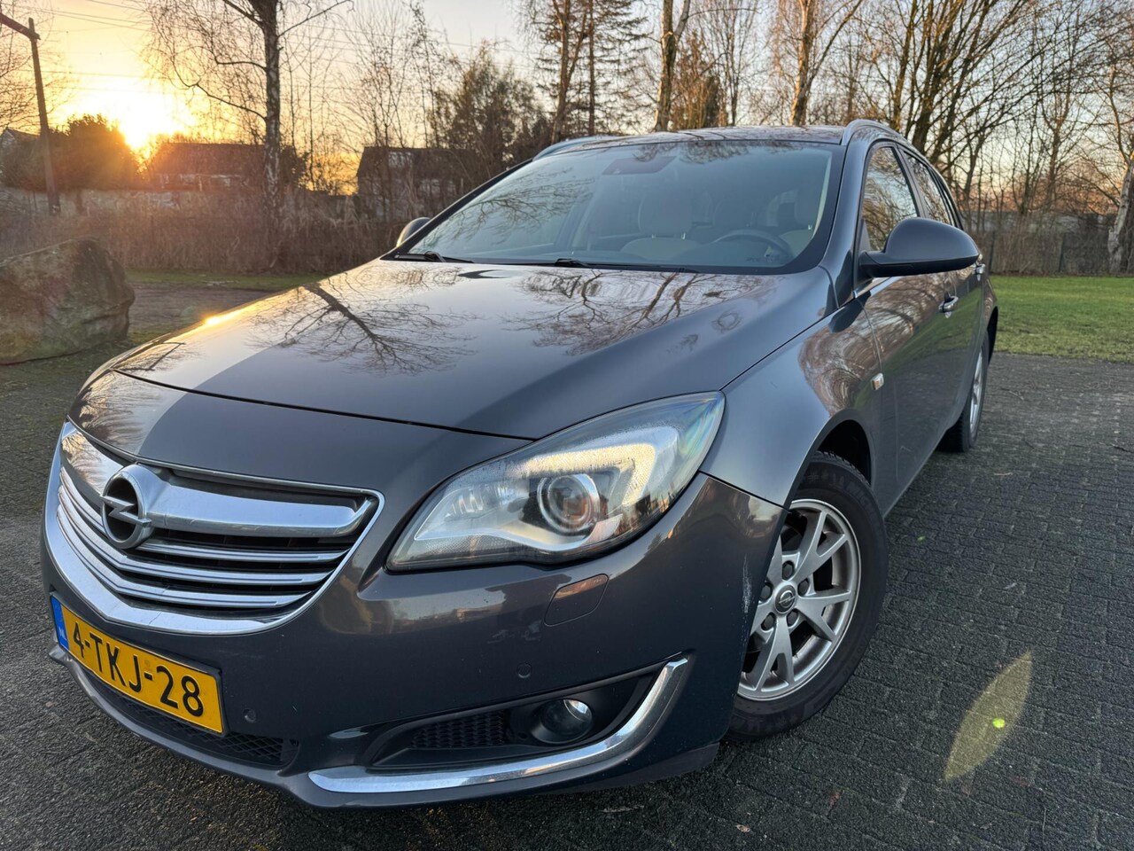 Opel Insignia Sports Tourer - 2.0 CDTI EcoFLEX Business+ - AutoWereld.nl