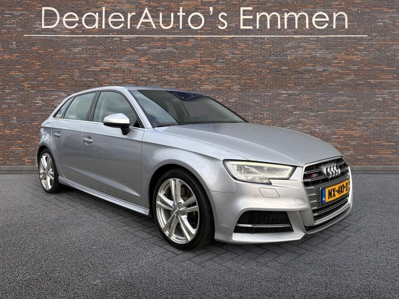 Audi A3 Sportback - 2.0 TFSI S3 quattro Pro Line Plus 2.0 TFSI S3 quattro Pro Line Plus - AutoWereld.nl