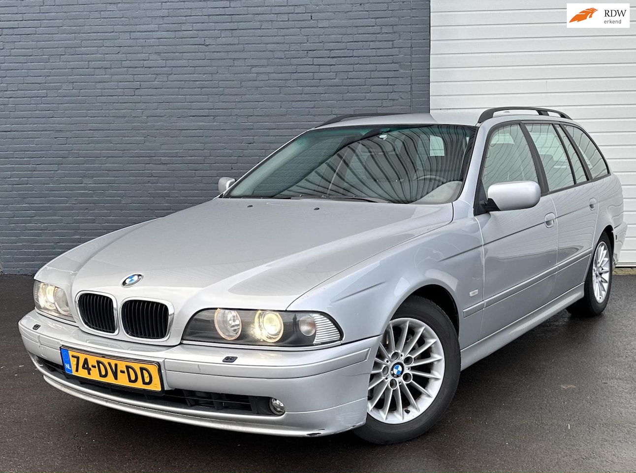 BMW 5-serie Touring - 530d Executive CLIMATE/CRUISE/6CILL/APPLECARPLAY - AutoWereld.nl